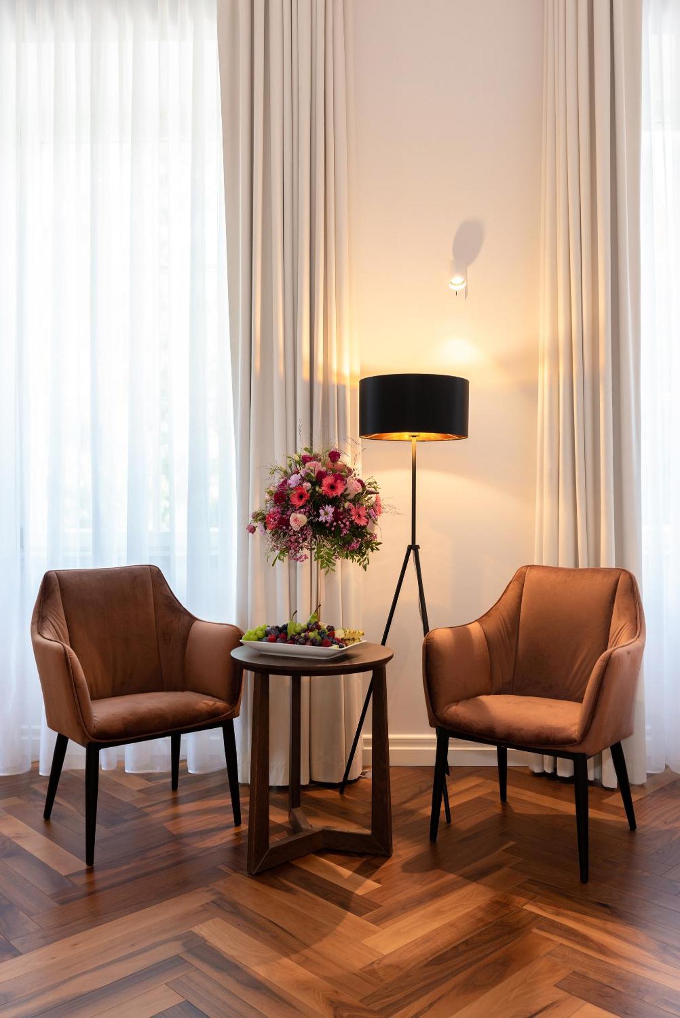 The Manor Sports & Spa Tõrve Екстериор снимка