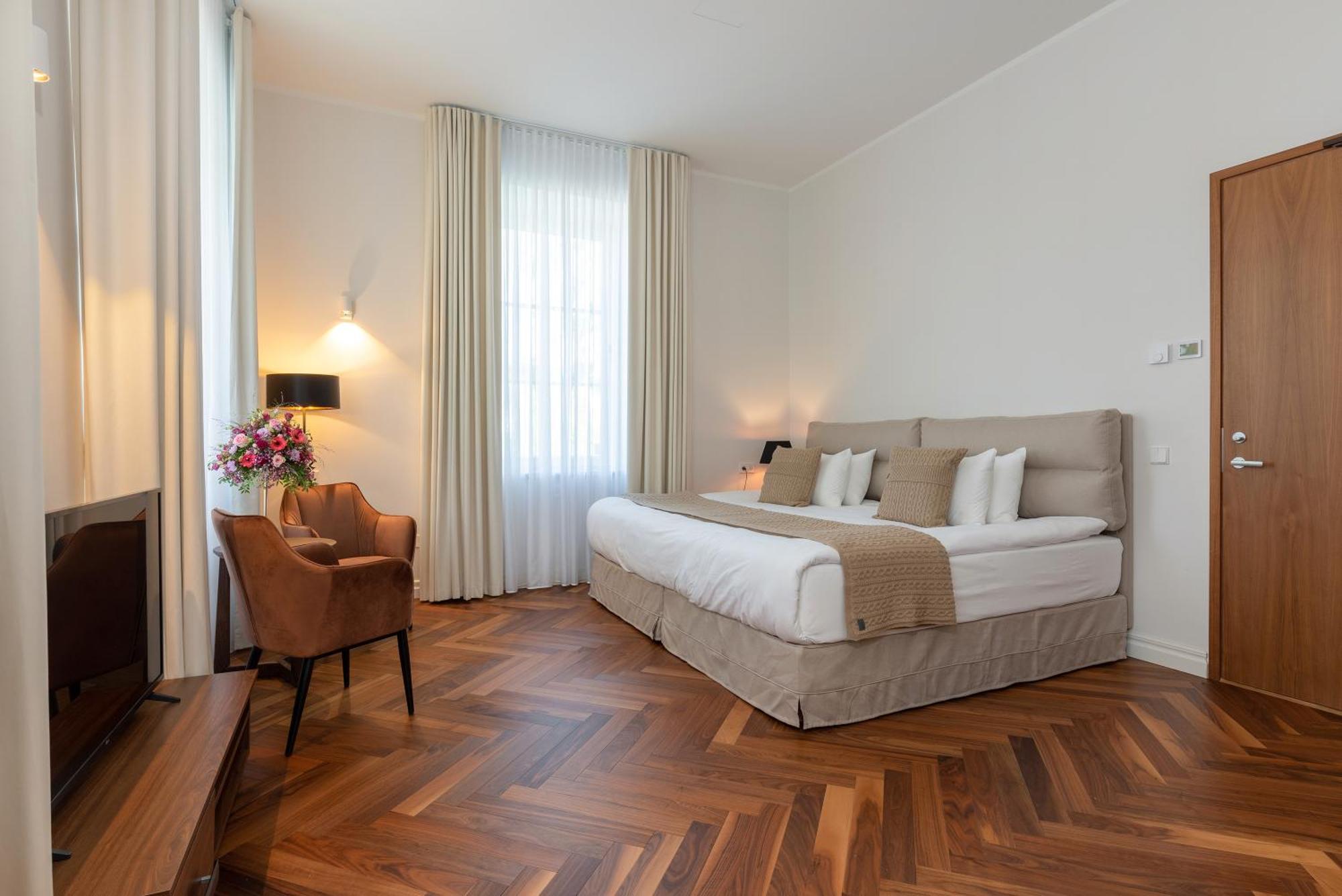 The Manor Sports & Spa Tõrve Екстериор снимка